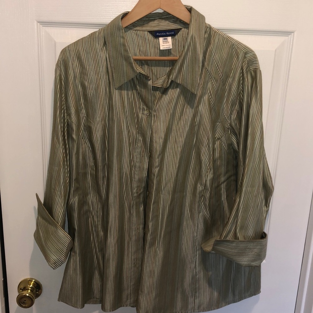 AUSTIN REED 3X BUTTON FRONT BLOUSE